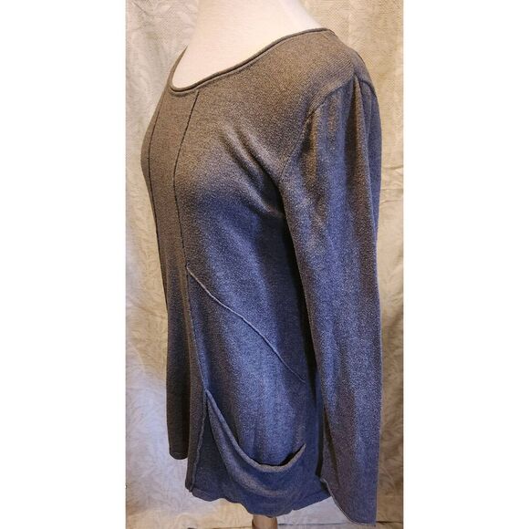 T57 August Silk knit top - Picture 9 of 10